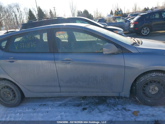 KMHCT5AE9HU370875 Hyundai ACCENT SE