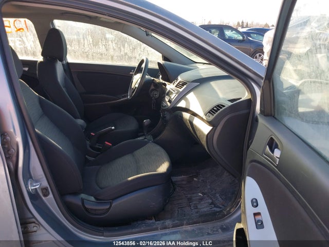 KMHCT5AE9HU370875 Hyundai ACCENT SE