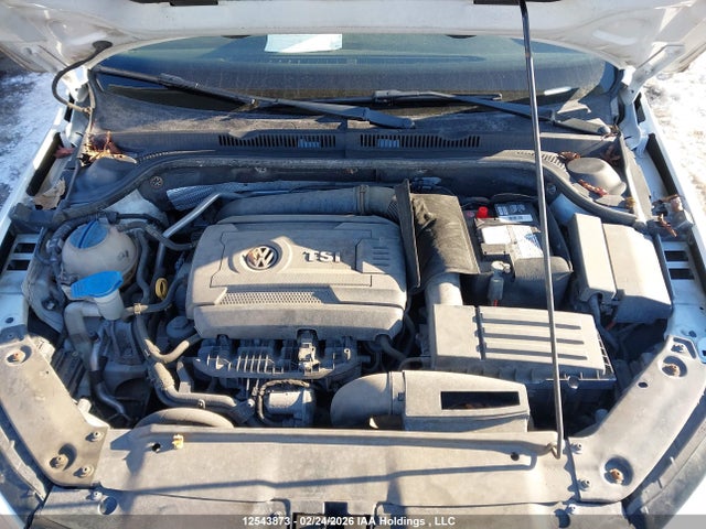 3VWD07AJ6FM298090 Volkswagen JETTA SE