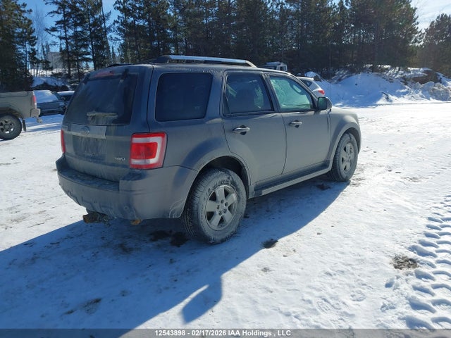 2009 Ford Escape Limited მანქანა იყიდება აუქციონზე, vin: 1FMCU94G49KC29372, აუქციონის ნომერი: 12543898