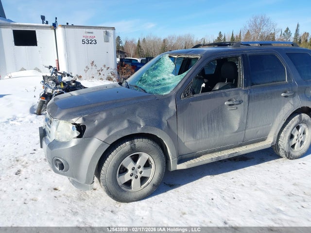 2009 Ford Escape Limited მანქანა იყიდება აუქციონზე, vin: 1FMCU94G49KC29372, აუქციონის ნომერი: 12543898
