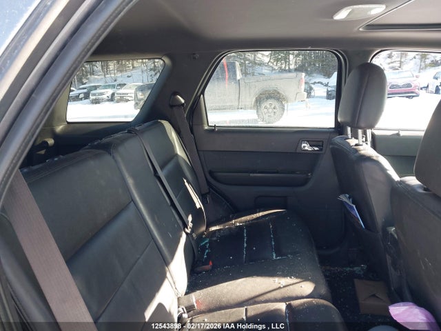 2009 Ford Escape Limited მანქანა იყიდება აუქციონზე, vin: 1FMCU94G49KC29372, აუქციონის ნომერი: 12543898