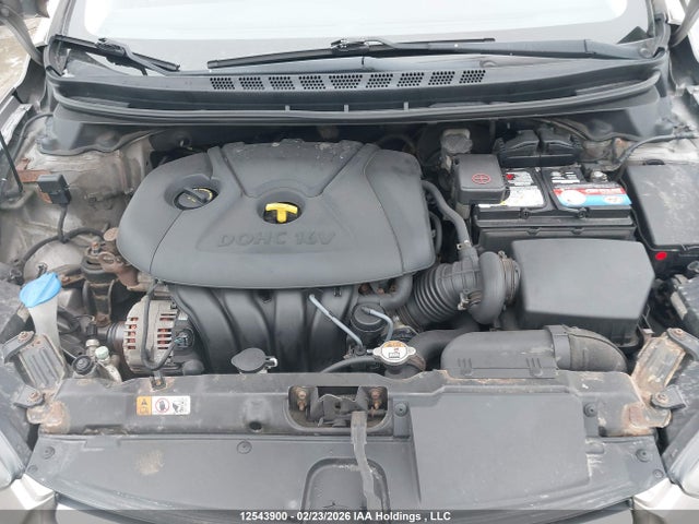 5NPDH4AE4EH497155 Hyundai ELANTRA GL