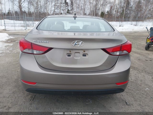 5NPDH4AE4EH497155 Hyundai ELANTRA GL
