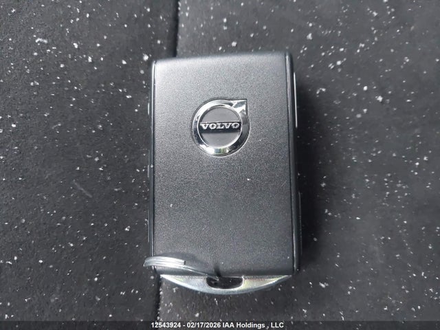YV4ED3UR7M2543857 Volvo Xc40 Recharge Pure Electric P8 Eawd