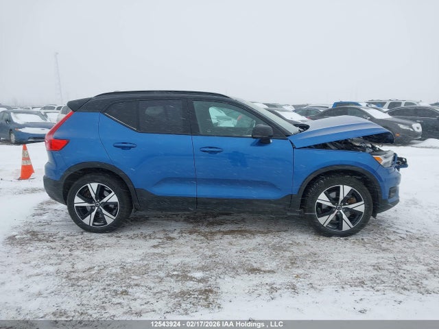 YV4ED3UR7M2543857 Volvo Xc40 Recharge Pure Electric P8 Eawd