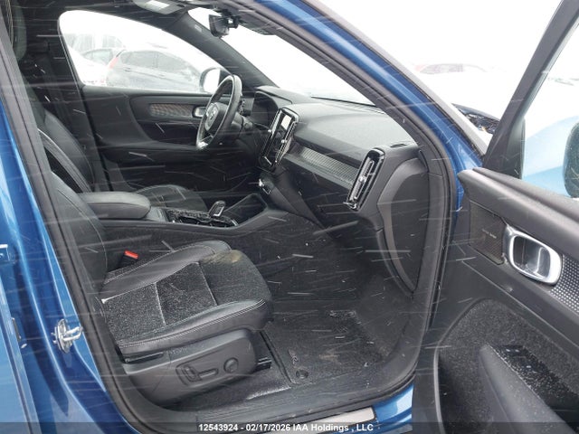 YV4ED3UR7M2543857 Volvo Xc40 Recharge Pure Electric P8 Eawd