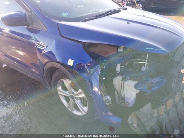 1FMCU0G97FUC48510 Ford ESCAPE SE