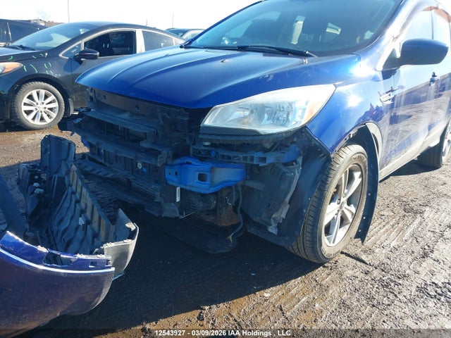 1FMCU0G97FUC48510 Ford ESCAPE SE