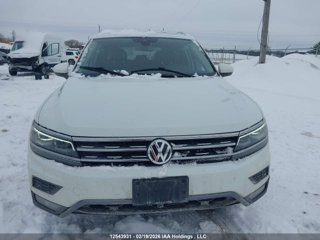 3VV4B7AX5JM201909 Volkswagen Tiguan Highline