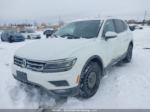 3VV4B7AX5JM201909 Volkswagen Tiguan Highline