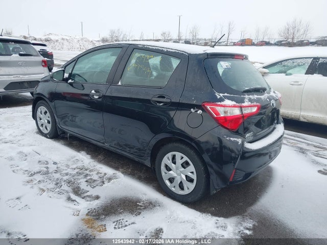 VNKKTUD31JA099944 Toyota YARIS LE