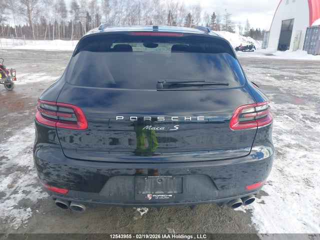 Porsche MACAN S 2018 WP1AB2A50JLB40374 Image 17