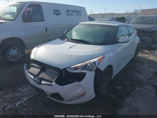 Aukcja sprzedaży 2016 Hyundai Veloster, vin: KMHTC6AD5GU261406, numer aukcji: 12543956