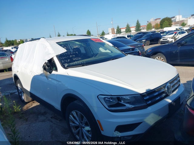 12543962 :رقم المزاد ، 3VV0B7AX9JM195479 vin ، 2018 Volkswagen Tiguan Trendline مزاد بيع