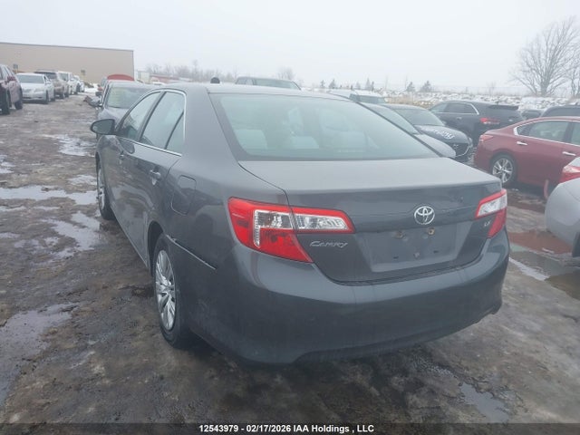 4T1BF1FK6EU379393 Toyota CAMRY LE