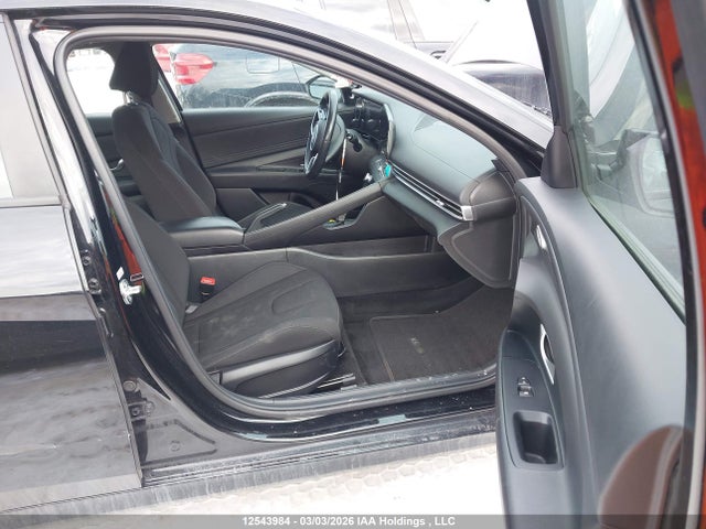 KMHLM4DG7RU757415 Hyundai ELANTRA SEL