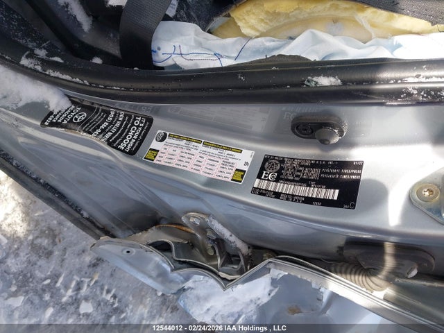 Toyota Corolla Cross 2022 7MUCAABG6NV007605 Image 17