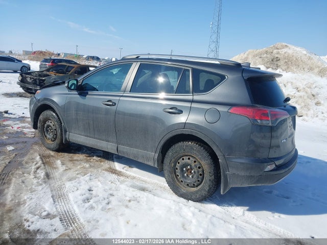 Продажа на аукционе авто 2018 Toyota Rav4 Adventure/xle, vin: 2T3RFREV7JW780347, номер лота: 12544023