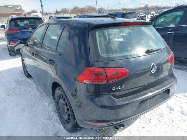 3VW217AU3FM086729 Volkswagen Golf