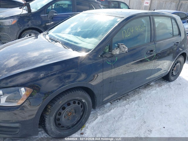 3VW217AU3FM086729 Volkswagen Golf