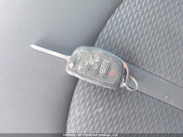 5NPE24AFXHH528699 Hyundai SONATA GL