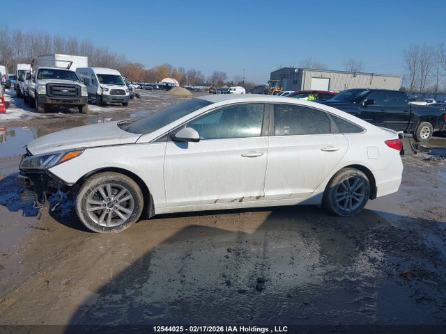5NPE24AFXHH528699 Hyundai SONATA GL