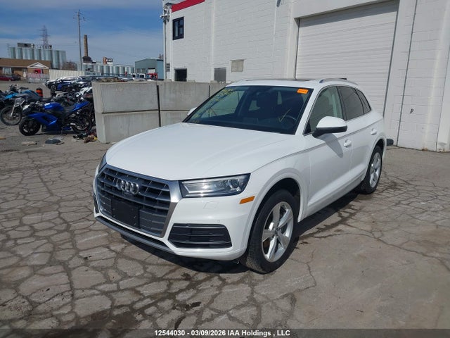 WA1BNAFY8K2050918 Audi Q5 Premium Plus
