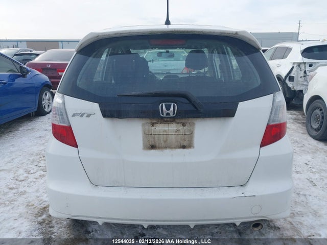 Продажа на аукционе авто 2013 Honda Fit Sport, vin: LUCGE8H74D3001314, номер лота: 12544035
