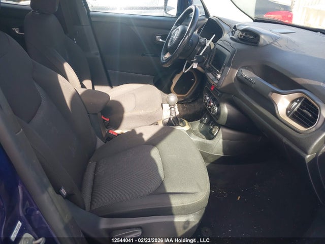 ZACCJBBW0GPC72771 Jeep Renegade Latitude