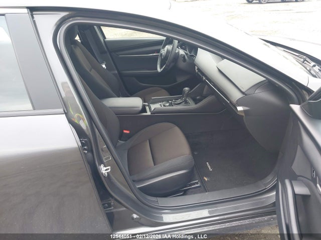 JM1BPACM9S1793658 Mazda 3 Preferred
