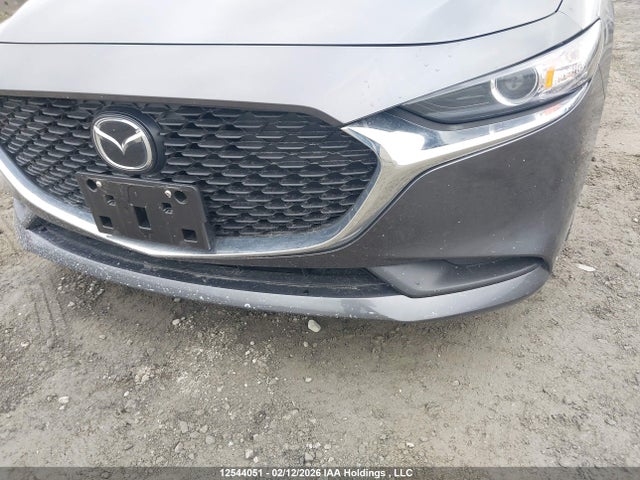 JM1BPACM9S1793658 Mazda 3 Preferred