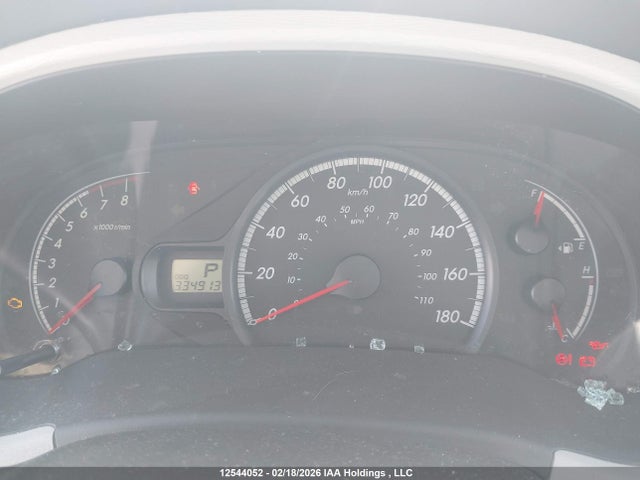 2011 Toyota Sienna Le 8 Passenger მანქანა იყიდება აუქციონზე, vin: 5TDKK3DC3BS146398, აუქციონის ნომერი: 12544052