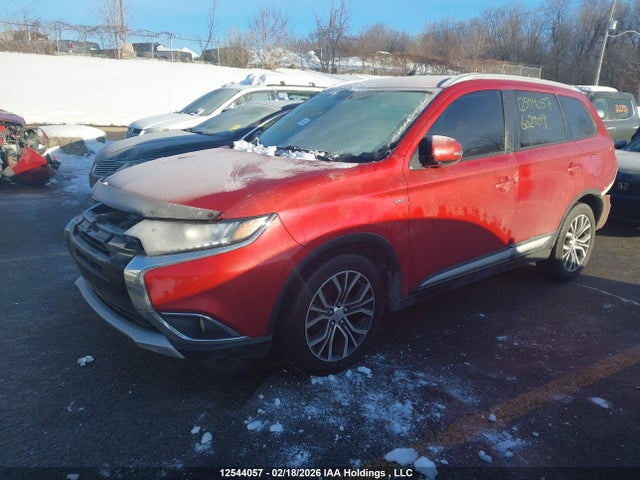 JA4JZ3AX6GZ602909 Mitsubishi Outlander Se