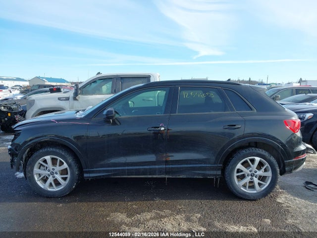 WA1AUCF36R1155021 Audi Q3