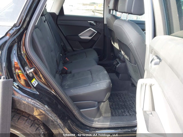 WA1AUCF36R1155021 Audi Q3