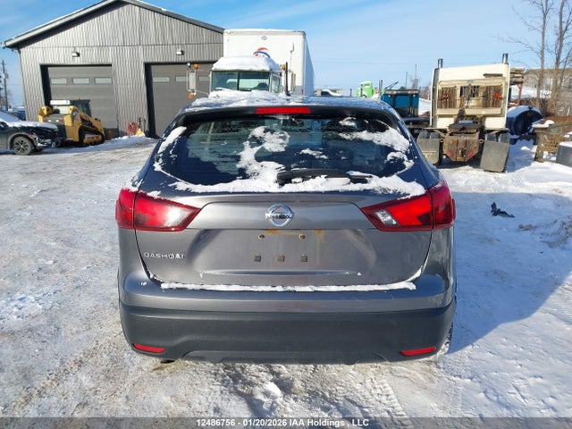 JN1BJ1CP8KW214662 Nissan Qashqai S 4dr2wd