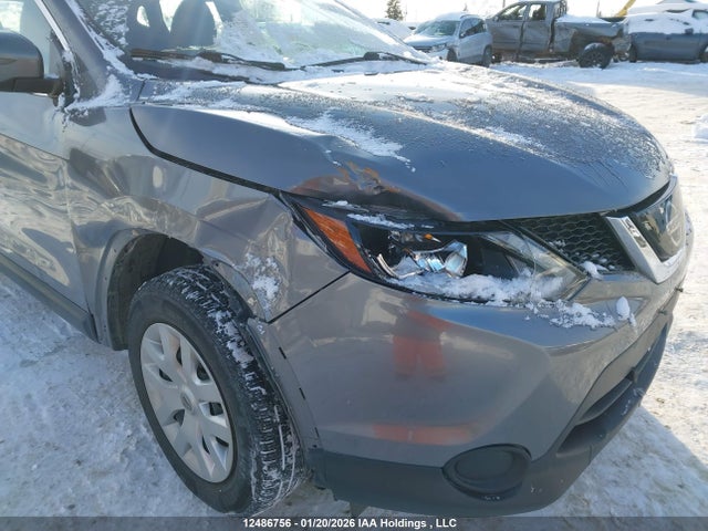 JN1BJ1CP8KW214662 Nissan Qashqai S 4dr2wd