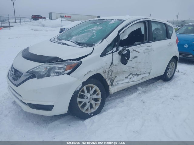 Продажа на аукционе авто 2017 Nissan Versa Note S/s Plus/sv/sl/sr, vin: 3N1CE2CP4HL366189, номер лота: 12544065