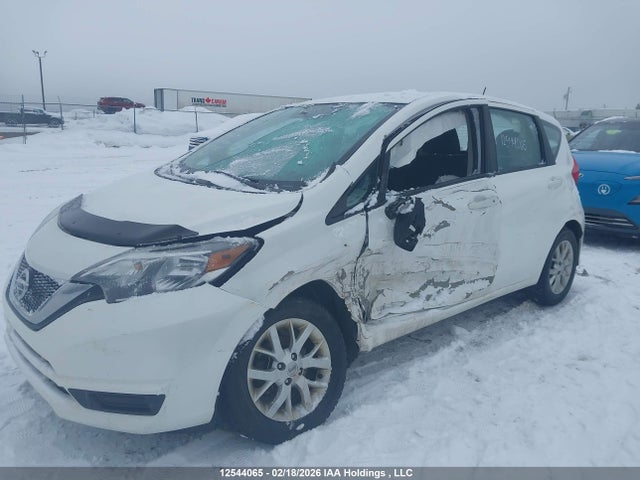 Продажа на аукционе авто 2017 Nissan Versa Note S/s Plus/sv/sl/sr, vin: 3N1CE2CP4HL366189, номер лота: 12544065