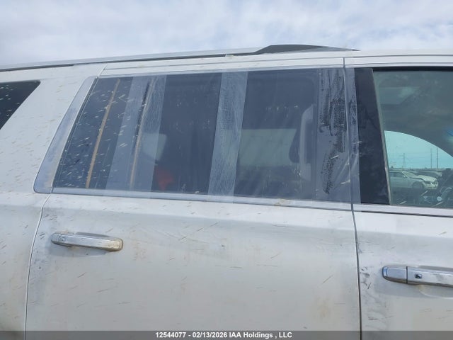 1GKS2HKJ1KR270946 GMC Yukon Xl Denali Denali
