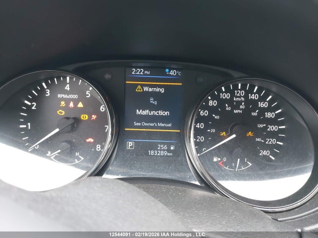 JN1BJ1CR8KW331577 Nissan Qashqai S/sl/sv
