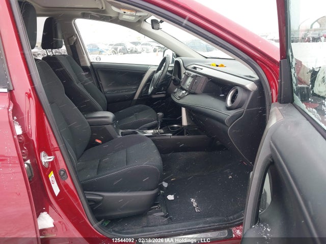 12544092 :رقم المزاد ، 2T3RFREV6JW732273 vin ، 2018 Toyota Rav4 Xle مزاد بيع