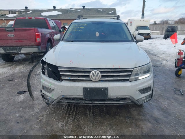 3VV2B7AX9JM017998 Volkswagen Tiguan Comfortline