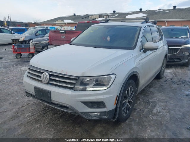 3VV2B7AX9JM017998 Volkswagen Tiguan Comfortline
