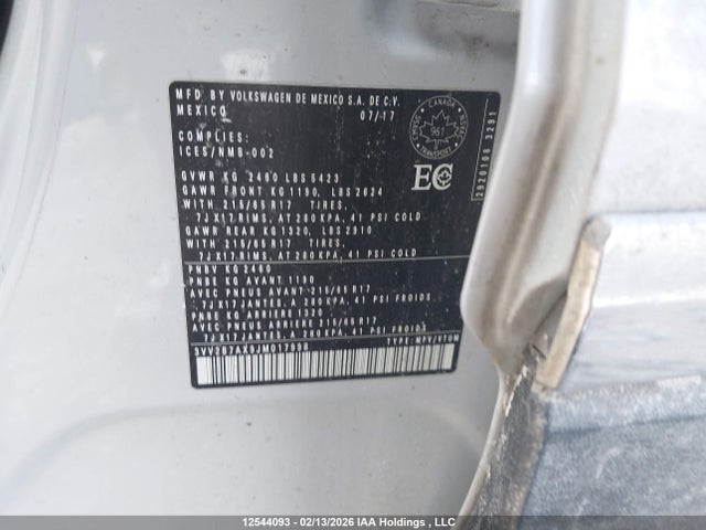 3VV2B7AX9JM017998 Volkswagen Tiguan Comfortline