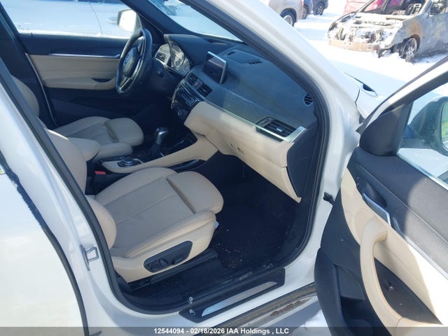WBXHT3C39G5E47690 BMW X1 Xdrive28i