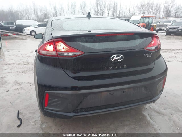 KMHC75LCXKU166075 Hyundai Ioniq Hybrid Essential