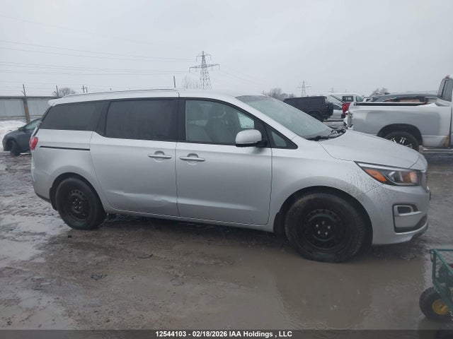 KNDMB5C10L6659517 KIA Sedona Lx/lx+
