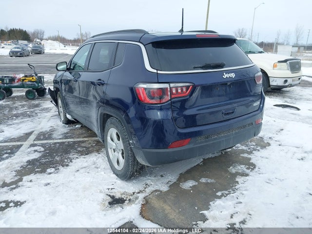 3C4NJCBB4JT165427 Jeep Compass Latitude Fwd